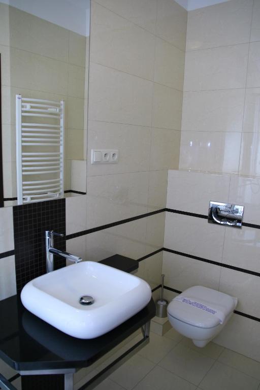 Hotel Alexandra Pobiedziska Room photo